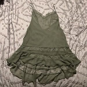 Victoria’s Secret Sheer Slip Size XS NWOT